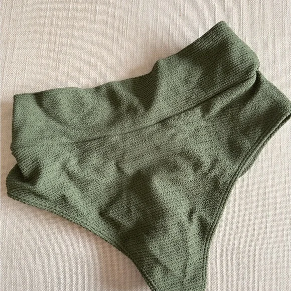 Montce Olive Green Bikini Set - Picture 3 of 6